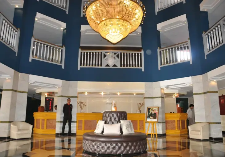 RYAD MOGADOR OPERA