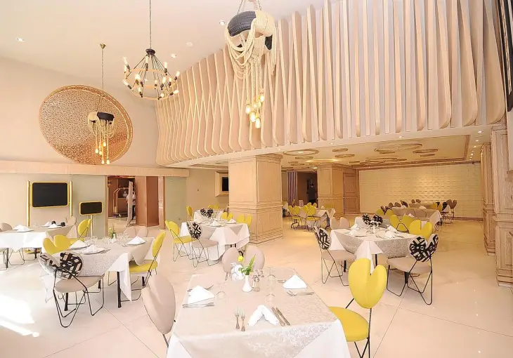 OUM PALACE HOTEL CASABLANCA