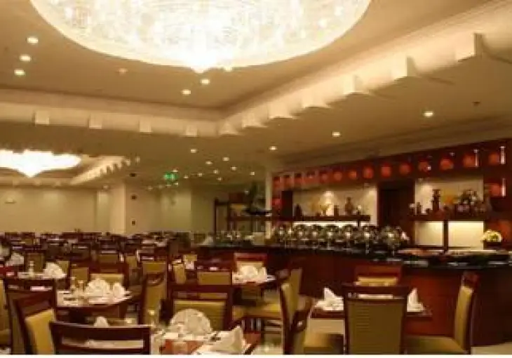 AL RAWDA ROYAL INN MADİNAH